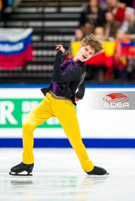 Ice Gallery Skates U.S.